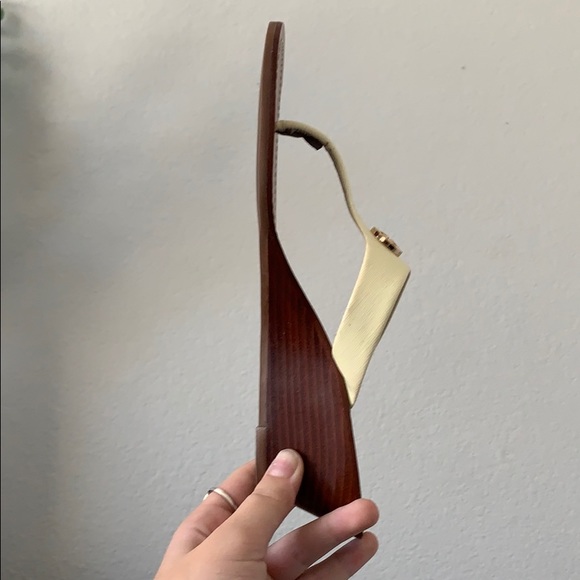 Shoes - Picture 4 of 4